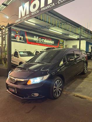 HONDA CIVIC 1.8 LXS 16V FLEX 4P AUTOMÁTICO HONDA CIVIC 1.8 LXS 16V FLEX 4P AUTOMÁTICO
